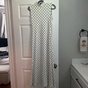 Sleeveless Polka Dot Maxi Dress